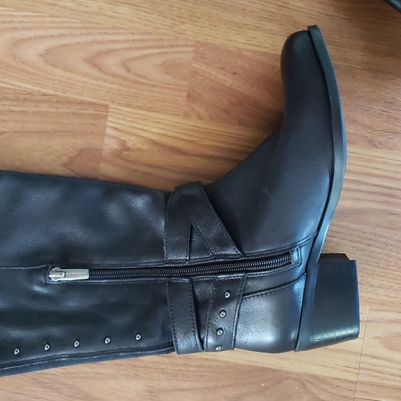 NWOT Vince Camuto Black over the knee Boots - Picture 2 of 8